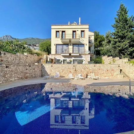 Apartamento Kalkan 1 Bedroom Flat With Pool & Sea View *